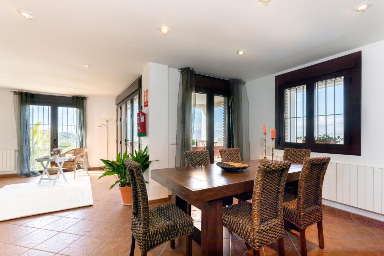 Holiday Home El Encinar Alcaucin Exterior photo