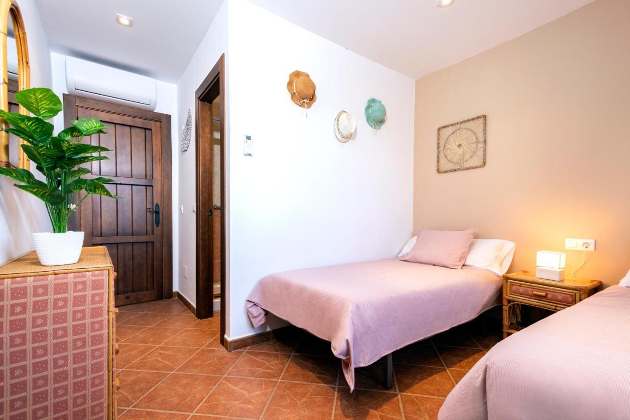 Holiday Home El Encinar Alcaucin Exterior photo